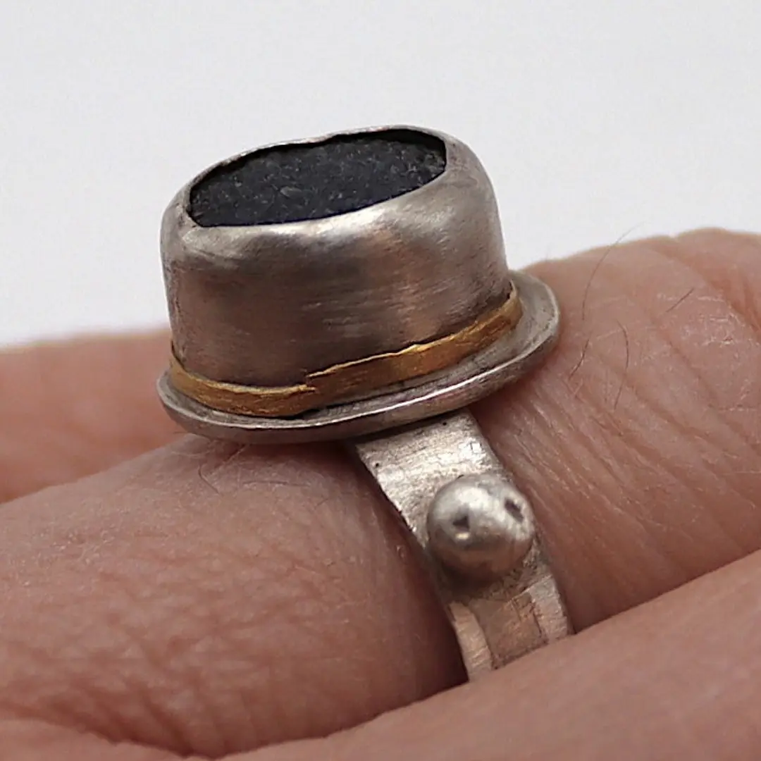 Bezel setting